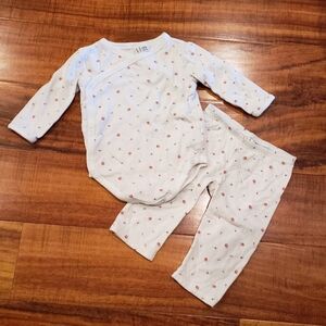 Janie & Jack GUC 6-12 months ivory and pink floral kimono bodysuit and pants set